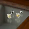 Brincos de Margarida Versáteis e Frescos para Mulheres, Design Fofo e Doce, Acessórios de Parafuso de Nicho para o Dia a Dia