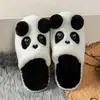 Chinelos de Algodão Fechados Antiderrapantes Versáteis Confortáveis e Modernos para Mulheres 2025 Outono e Inverno Novos Chinelos Peludos Tendência de Desenho Animado para Mulheres