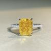 Nove Jóias de Beleza Diamante de Alto Carbono s925 Sterling Silver Ice Flower Cut Zircon Anel Feminino Cor Esmeralda Europeu e Americano Anel de Diamante Completo