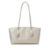 Bolsa de Hombro Tote de Mano de Gran Capacidad Estilo Retro para Viajes Diarios 2026 Color Sólido Nueva Moda Personalidad Simple para Mujeres