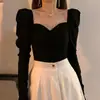 Blusa quadrada de manga bufante europeia e americana para mulheres, estilo ins, corte justo, peça íntima modeladora, camisa de base T-shirt retrô francesa