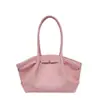 A bolsa balde fresca popular deste ano para mulheres, novo estilo Outono 2026, bolsa de ombro única plissada de cor sólida, bolsa de axila para o dia a dia