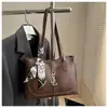 Bolso de Mano Nuevo, Bolso Grande de Cuero al Aceite Retro, Textura Sencilla, Bolso de Hombro de Moda, Bolso Práctico para el Hombro para Viajar
