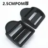 Suministro spot Hebilla curva de cuatro engranajes de 2.5cm Hebilla de POM de 5cm Hebilla de escalera curva de plástico Accesorios para equipaje