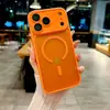 Yadun es adecuado para fundas de teléfono Apple 17, ofreciendo una cobertura total con sensación similar a la piel y atracción magnética, y es compatible con iPhone 16, presentando agujeros de precisión acrílicos