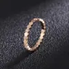 Anillo de Panal de Miel de Alta Gama CNC Shangmei para Mujer, Hexagonal Finamente Tallado, Índice para Apilar, Anillo de Panal de Miel al por Mayor