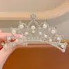 Acessório de Cabelo Coroa Infantil com Pérolas e Strass Novo Modelo 2025 para Meninas Pequenas, Presilha de Cabelo de Luxo Leve, Pente de Cabelo para Performance de Princesa para Meninas