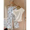 Pijama de Dos Piezas para Mujer Miss Bunny Estilo Deseo Puro, Hombros Descubiertos, Manga Corta, Estampado de Dibujos Animados de Verano, Pantalón Largo, Conjunto para Casa, Se Puede Usar Afuera
