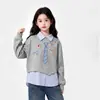 2026 Sudadera de Manga Larga Falsa de Dos Piezas con Dibujos Animados de Perro Dachshund Dulce y Linda para Niñas, Sudadera con Cuello Polo Rayado para Primavera y Otoño