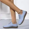 Sapatos femininos casuais de cano baixo com cadarço, coleção primavera/outono da Amazon, bico redondo, estilo europeu e americano transfronteiriço, disponíveis em tamanhos grandes