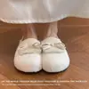 Sapatos Peludos Estilo Francês Cinza Retrô para Mulheres, Novo Inverno 2025 Quentes e Antiderrapantes com Forro de Lã Birkenstock de Algodão