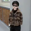 Casaco de Lã Infantil com Forro de Fleece Outono/Inverno 2026 Novo Estilo Elegante Casaco de Lã Infantil Jaqueta Infantil Engrossada Tendência