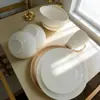 Vajilla de Porcelana Fina Estilo Occidental Plato para Bistec Bol para Ensalada Juego de Platos y Tazones con Relieve Estilo Europeo Fuente de Suministro para Comercio Electrónico Transfronterizo de Exportación