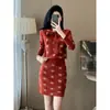 Nuevo traje de moda con suéter de punto con pajarita, elegante y estilizado conjunto de dos piezas con falda corta