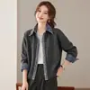 Cardigan de Tricô Patchwork em Jeans Falso Duas Peças para Mulheres, Estilo Curto, Novo Modelo 2026, Casaco Suéter com Gola Reversível, Top Solto e Estiloso