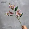 Filme de simulação pequena jasmim 3 cabeças Hemerocallis lírio layout de auditório de casamento adereços fileira de flores decoração adereços de fotografia hidratante