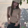 Camiseta base feminina de manga longa com listras vermelhas e pretas, ombro a ombro, nova para outono e inverno, slim fit, gola redonda, 100% algodão