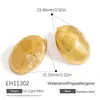 Pendientes plisados de acero de titanio, Pendientes de botón con borla estilo británico retro, Pendientes de acero inoxidable bañados en oro de 18 quilates que no se decoloran