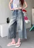 Jeans feminino cropped de perna larga, estilo fino de verão, nova coleção 2026, cintura alta, caimento relaxado, estilo casual, adequado para baixinhas, calça de perna reta