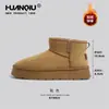 Botas de Neve Retrô Masculinas 2026 Inverno Novo Solado Grosso Sapatos Quentes de Algodão Couro e Pelo Integrados Veludo Adicionado Botas Curtas Masculinas