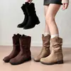 Couro macio~Botas curtas plissadas estilo western para mulheres, estilo vintage outono e inverno 2026, botas da moda de meia-panturrilha que aumentam a altura para mulheres baixinhas
