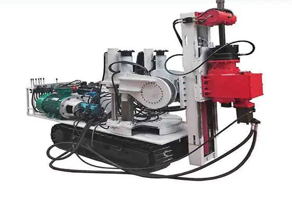 ZDY-LS系列煤矿用全液压履带式坑道钻机.jpg