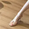 Sandálias de Salto Alto Finos Plissadas Estilo Francês 2026 para Mulheres com Fivela de Metal, Peep-Toe, Boca Rasa, Elegantes Sapatos de Casamento