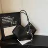 Bolsa Tote Grande de Gran Capacidad para Viajes de Primavera 2026 para Mujer, Bolso de Hombro Casual Elegante y Atractivo para Estudiantes