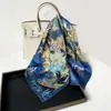 Bufanda Cuadrada Pequeña de Satén y Seda Fina Nueva de Primavera y Verano Transfronteriza para Mujer, 70 cm, Estampada, Elegante, Versátil, a la Moda, Venta al Por Mayor