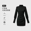 Vestido Corto Elegante Negro para Mujer, Primavera/Otoño, Cuello Alto, Mangas de Farol, Cintura Fruncida, Ceñido a la Cadera