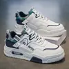 Sapatos Masculinos de Primavera 2026 Novos Tênis Brancos Respiráveis Estudante Tendência Versátil Sola Grossa Esportivo Casual Sapatos de Pai