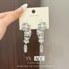Pendientes Flor de Pétalo Estilo Hong Kong Palacio Retro Lujo Accesible Nicho Pendientes de Gama Alta Pendientes de Moda Flores Grandes Exageradas