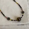 Colgante de Piedra Ojo de Tigre Estilo Étnico Vintage Collar Pequeño de Flores con Cuentas para Mujeres Personalidad Artística Tendencia de Moda Gargantilla Cadena para Suéter