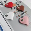 Organizador de cables de cuero en forma de corazón, enrollador de cables y solución de almacenamiento portátil para cables de datos y cables de auriculares