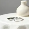 Anillo de Zirconia en Forma de Corazón de Venta Caliente Versátil de Temperamento Moda Anillo de Esmalte Joyería de Mano Estilo Europeo y Americano para Mujeres Venta al por Mayor