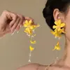 Pendientes de borlas florales amarillas de súper hada para mujer, pendientes de botón de atmósfera suave, pendientes colgantes estilo vacacional, pendientes