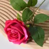 Guau Terciopelo Simulado Personalizado Rosa Individual Decoración de Pared de Flores Casera Boda Día de San Valentín Pared de Flores en Cascada Roja Mano