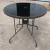 Mesa Pequena e Cadeiras para Varanda Conjunto de Chá Lazer Conjunto de Mesa e Cadeiras para Exterior Loja de Chá com Leite Mesa Externa de Vidro Temperado com Efeito Ondulado