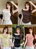 1531 # Camiseta feminina estilo americano, pura-desejo, de um ombro só, com estampa de letras, manga curta, super bonita, top sexy e que emagrece