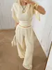 Conjunto de dos piezas para mujer: top corto texturizado fruncido y pantalones de pierna ancha, con mangas acampanadas, ceñido a la cintura, largo cropped, cintura elástica, estilo vacacional