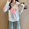 Camiseta Polo de Manga Larga con Cuello Corazón para Mujer Talla Grande, Estilo Coreano, Diseño Holgado, Estampado de Letras, Top Adelgazante
