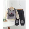 Conjunto lindo de tres piezas de elefante estilo coreano: chal sin mangas, pantalones cropped holgados y un top aparte, perfectos para primavera y otoño