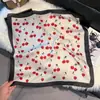 Novo Lenço Quadrado Pequeno Estilo Coreano 70*70cm para Mulheres, Lenço de Seda para Primavera e Verão, Lenço Fino de Proteção Solar para Pescoço, Protetor de Pescoço, Versátil para Amarrar em Bolsas e Faixas de Cabelo