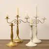 Candelabro de Hierro Retro Europeo Restaurante Hogar Atmósfera Cena a la Luz de las Velas Adornos Accesorios para Disparos Adornos Multiestilo