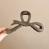 Pinza de tiburón de dibujos animados, moderna y elegante, añade volumen al cabello, pinza de garra extragrande para mujer, nuevo pinza de pelo simple 2026