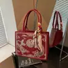 Bolsa de Boda Nuevo Estilo Chino Bordada Bolso de Mano Tote Xiuhe Boda Bolso de Novia de Boda Bolso de Hombro de Axila de Bufanda de Seda de Moda