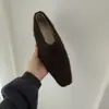 Nuevos zapatos planos versátiles de estilo francés para la noche con forro de felpa