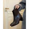 Botas de Cano Curto com Salto Alto Femininas Chuyuji 2026 Nova Coleção Primavera e Outono Bico Quadrado Botas Estilo Martin Salto Grosso Preto Botas Slim Elásticas