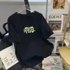Camiseta de manga corta de estilo americano moderna para hombre, cuello redondo de verano, versátil casual, nuevo estilo 2025, marca de moda, camiseta holgada estilo Hong Kong