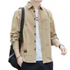 Camisa de manga larga para hombre, chaqueta de primavera y otoño, camisa casual de trabajo, camisa de corte holgado, top de estilo coreano para hombre, casual y moderno